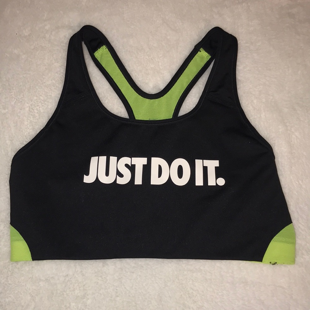 ❄️2 FOR $20❄️ Nike DRI-FIT Sports Bra